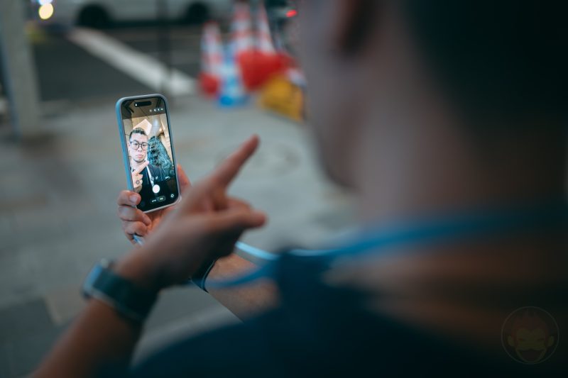 iPhone 18、全モデルで24メガピクセルのフロントカメラ搭載か。折畳iPhoneには業界初の技術も