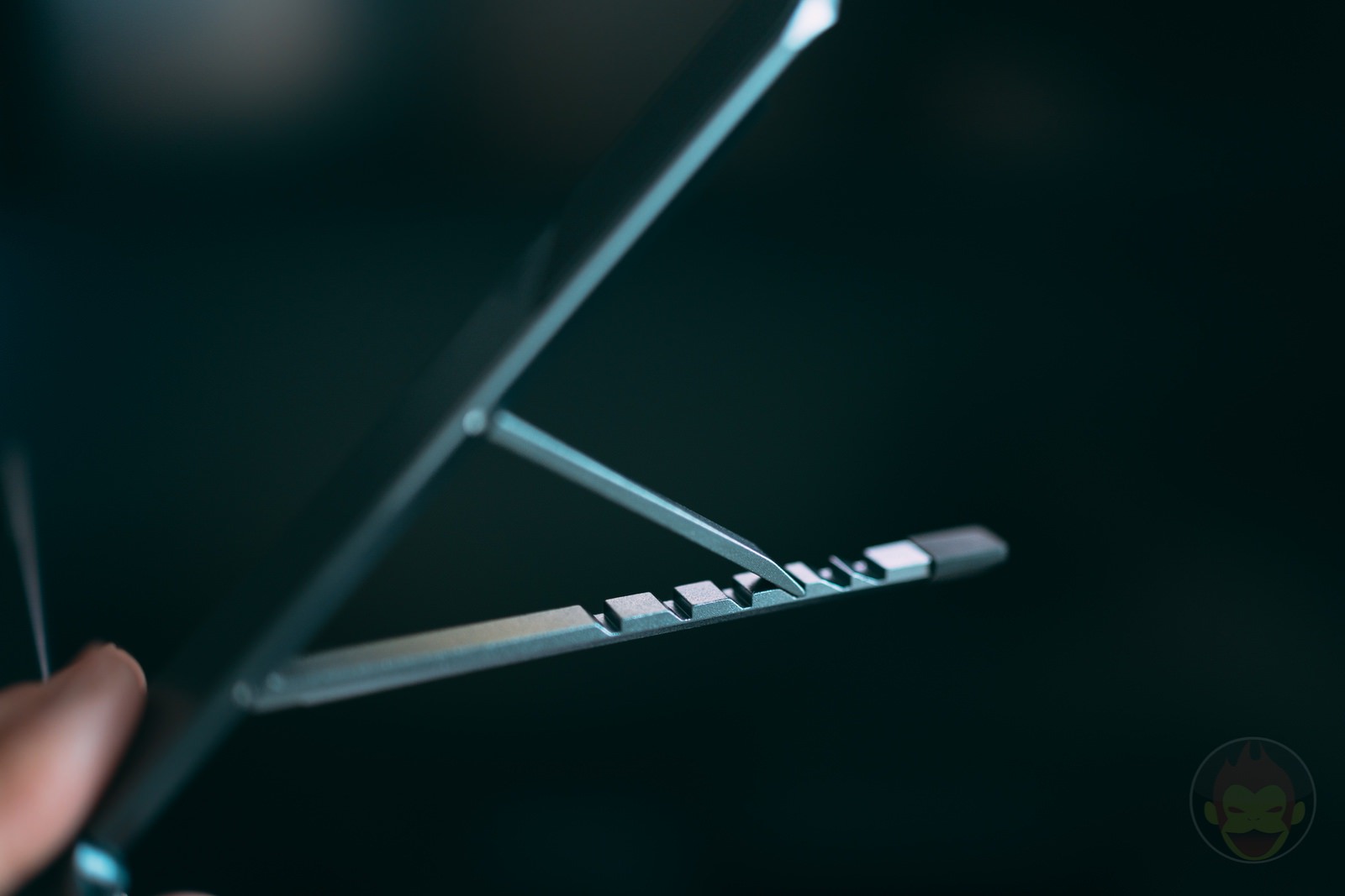 Zenflux-PC-stand-review-08.jpg Zenflux PC stand review 08