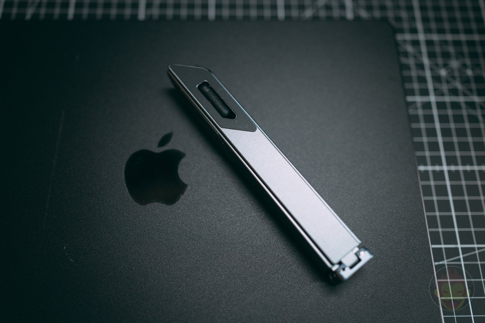 Zenflux-PC-stand-review-20.jpg Zenflux PC stand review 20