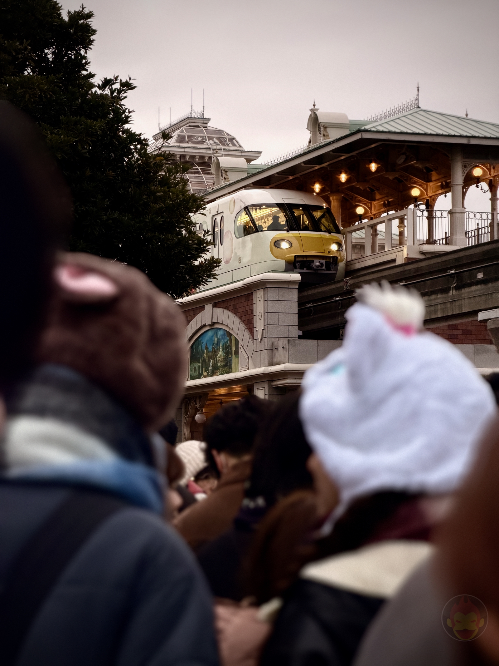 ShotoniPhone17Pro photo samples 24