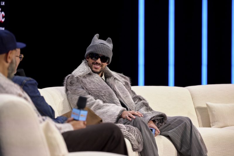 Apple_Music_Bad_Bunny_000013.jpg