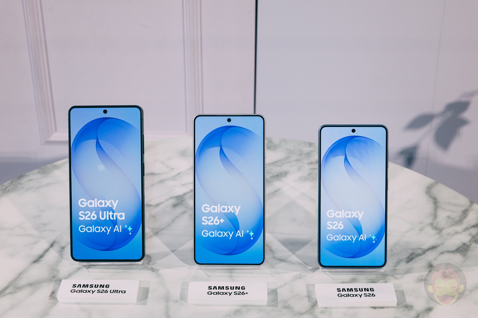 Samsung Galaxy S26 Series Buds4 Series 37