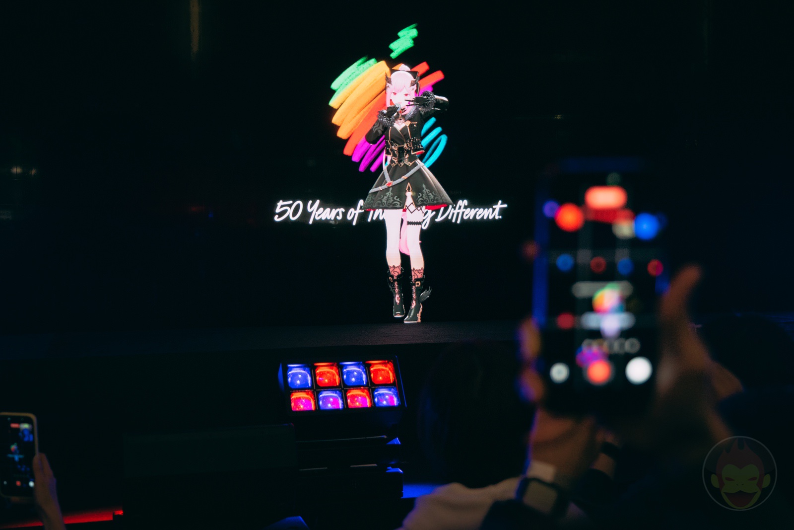 Apple-Omotesando-Mori-Calliope-Performance-Apple50-19.jpg Apple Omotesando Mori Calliope Performance Apple50 19