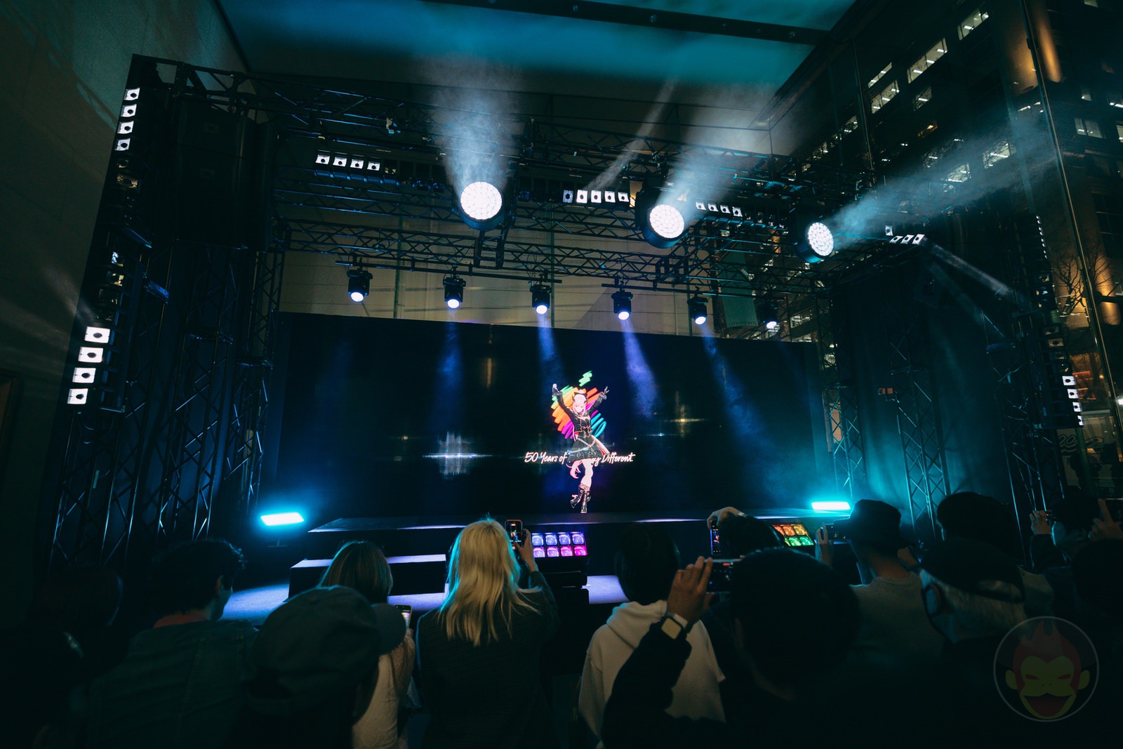 Apple-Omotesando-Mori-Calliope-Performance-Apple50-39.jpg Apple Omotesando Mori Calliope Performance Apple50 39