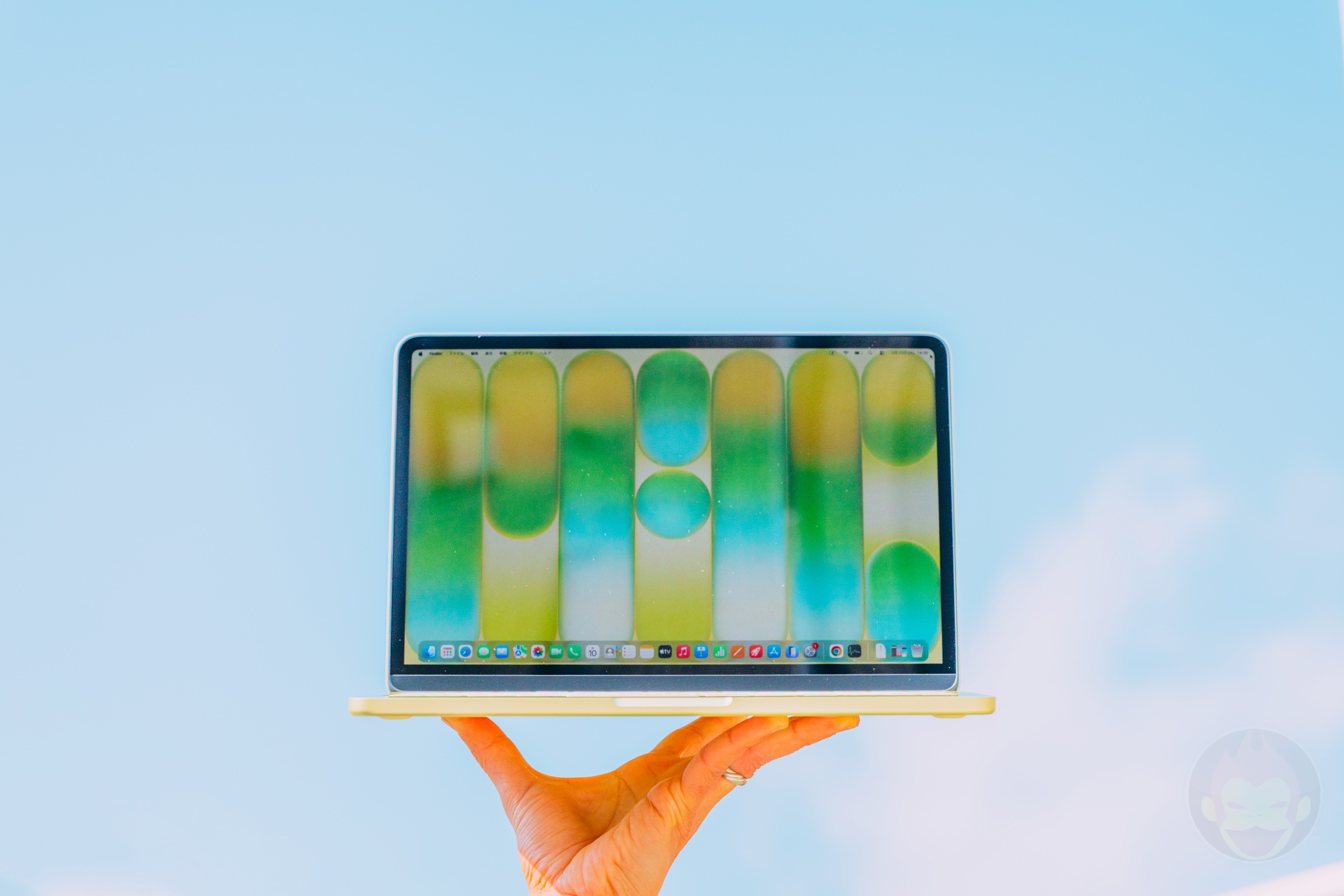 MacBook Neo Review Hands On Gorime 27