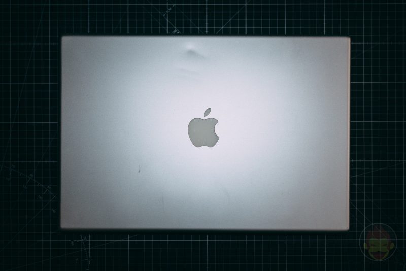 MacBookPro-from-TakTakahashi-1.jpeg