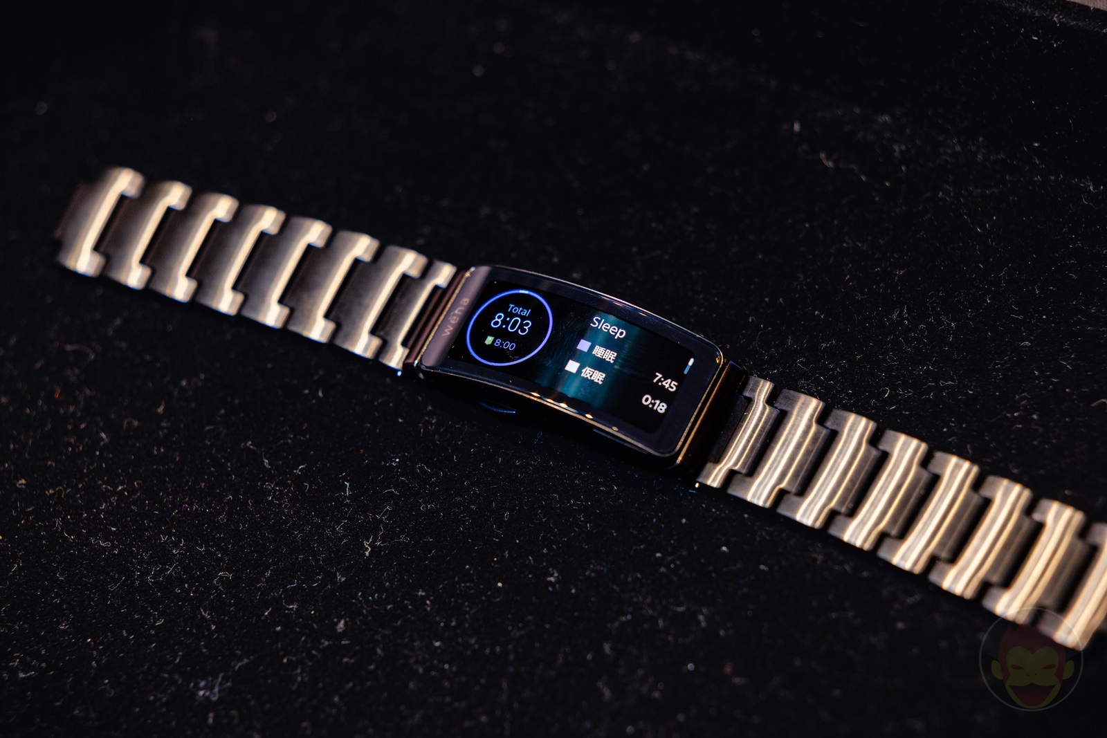 Wena X Crowdfunding soon Hands On 07