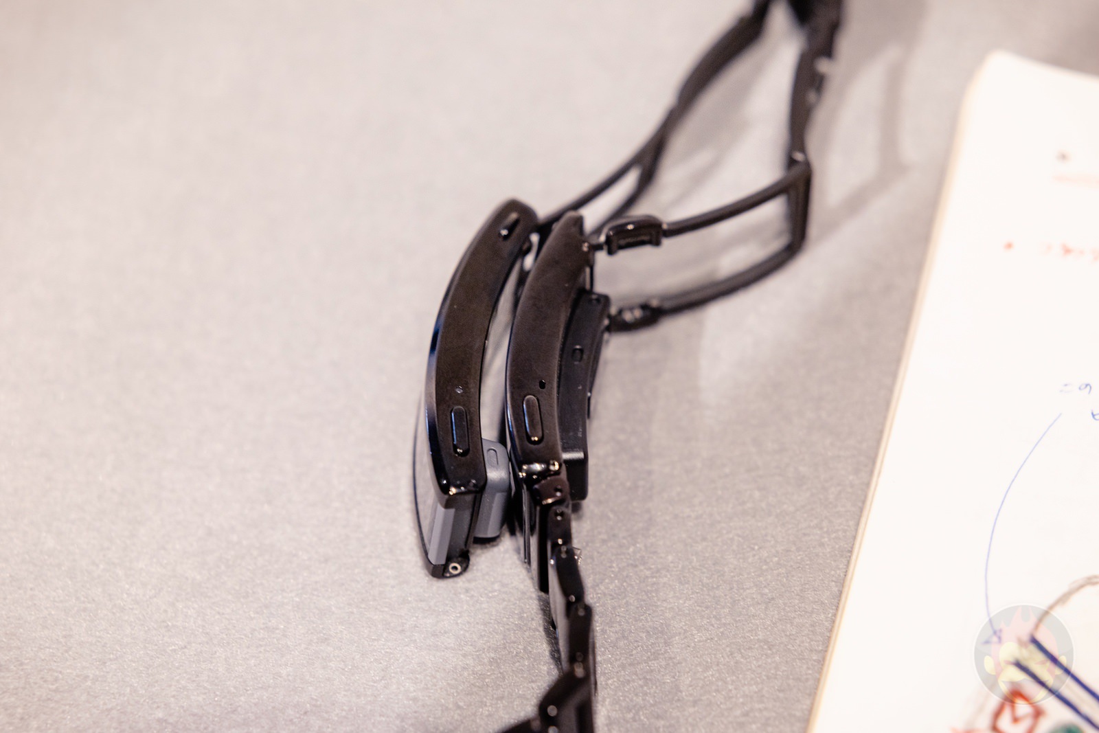 Wena X Crowdfunding soon Hands On 13