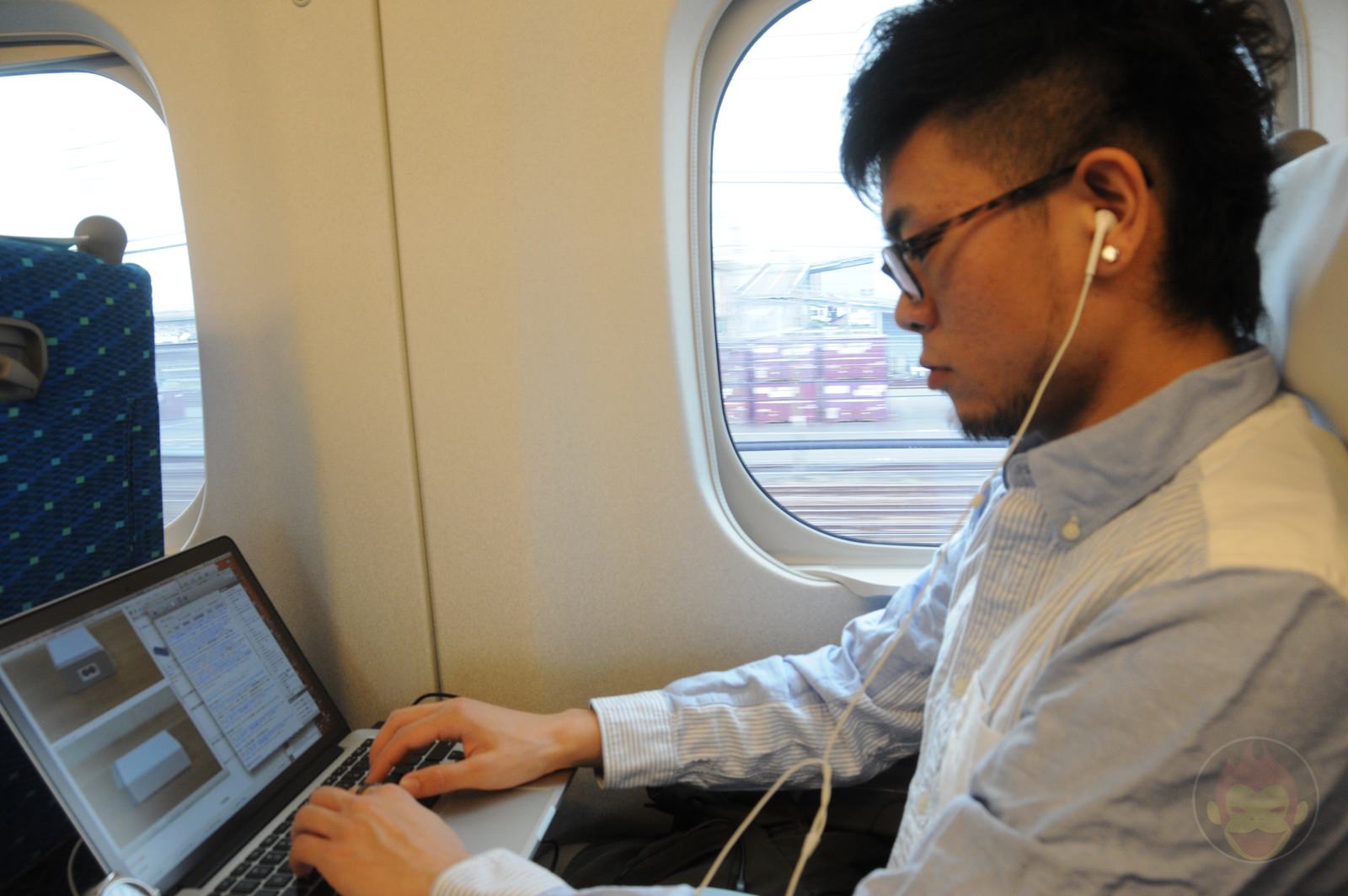 Young gorime back int the days 01