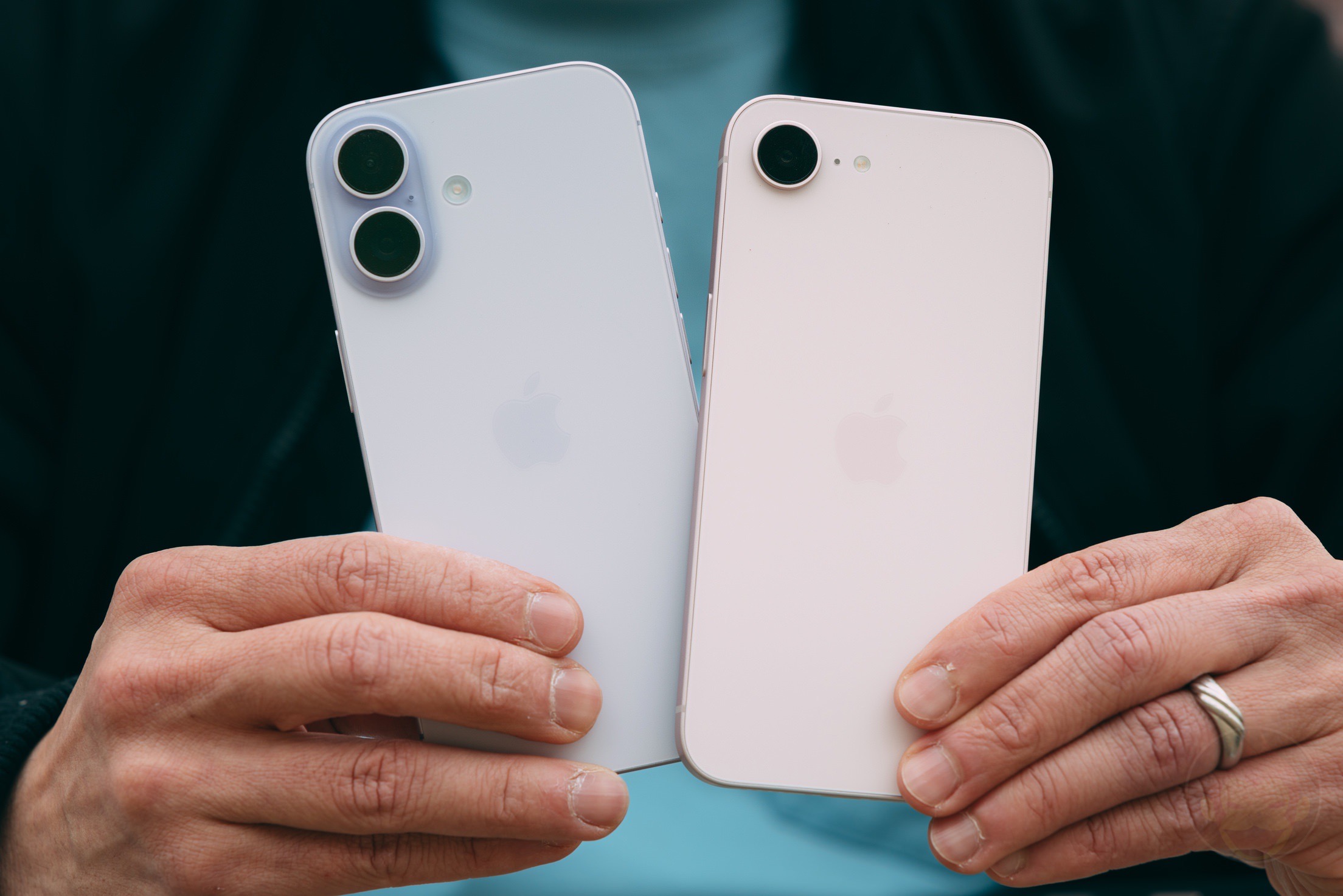 iPhone-17e-Review-Is-it-finally-worth-it-19.jpg IPhone 17e Review Is it finally worth it 19