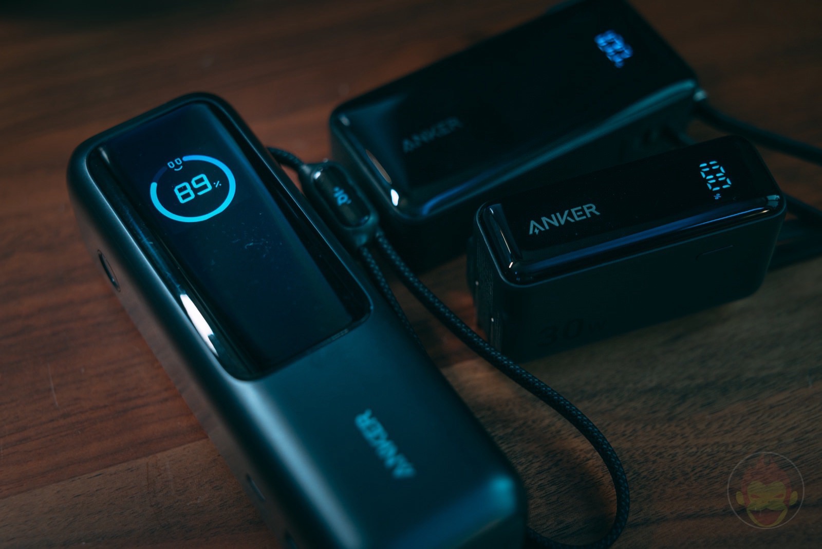 Cable integrated batteries by anker 01