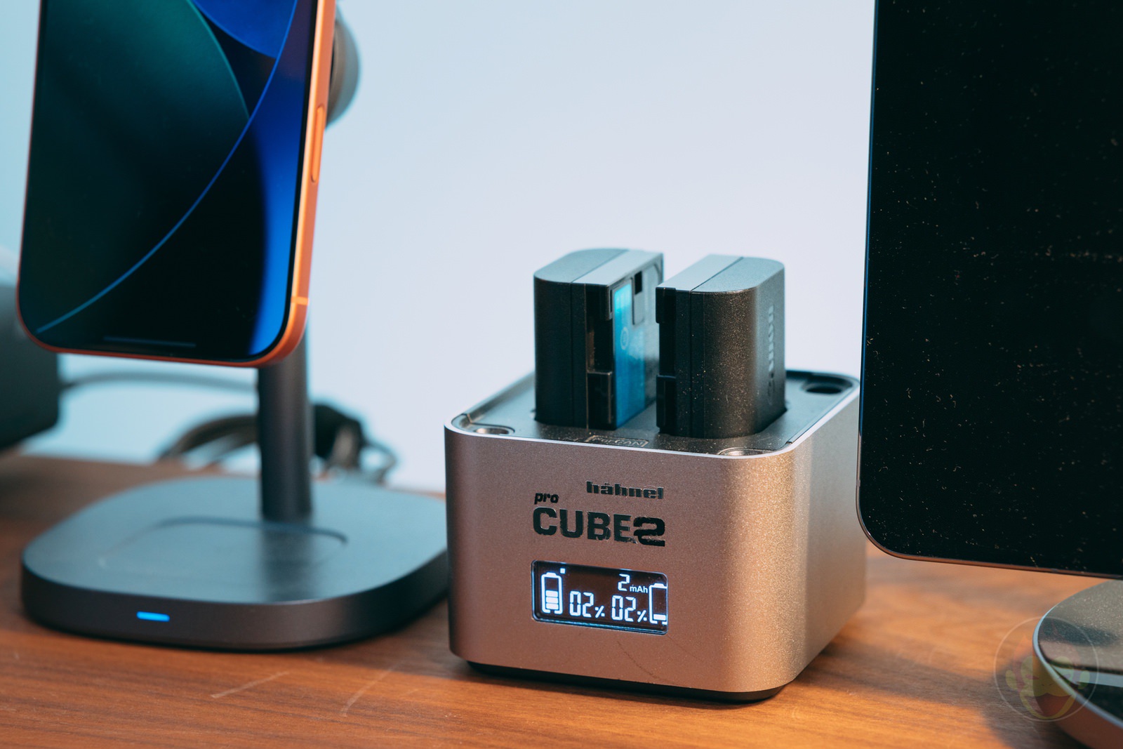 My Charging Deskshelf inspired by youtuber 02